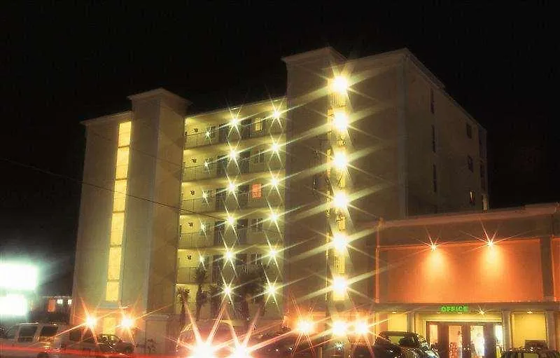 Flamingo Hotel & Tower Panama City Beach 3*,